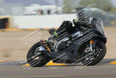 media/Sep-10-2022-SoCal Trackdays (Sat) [[a5bf35bb4a]]/Turn 16 (1230pm)/